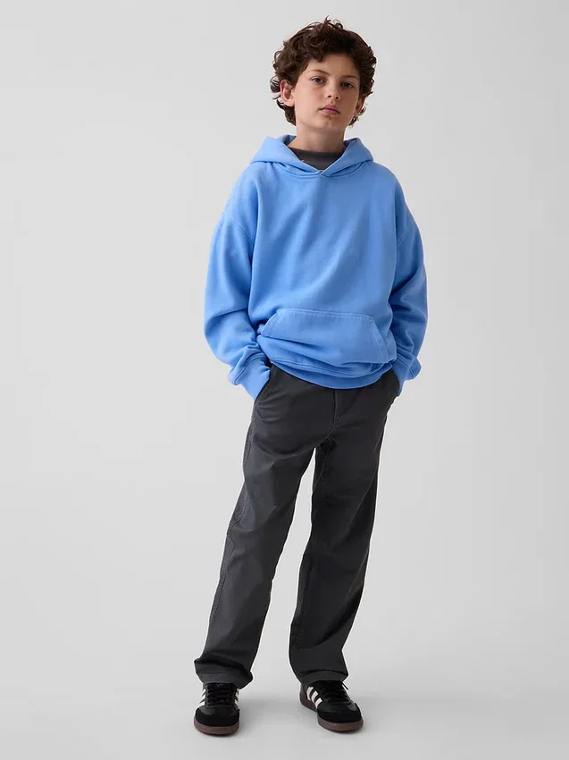 Pantaloni kaki da bambino dal taglio dritto e dalla vestibilità comoda, in stile "Modern Uniform"