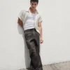 Pantaloni kaki larghi
