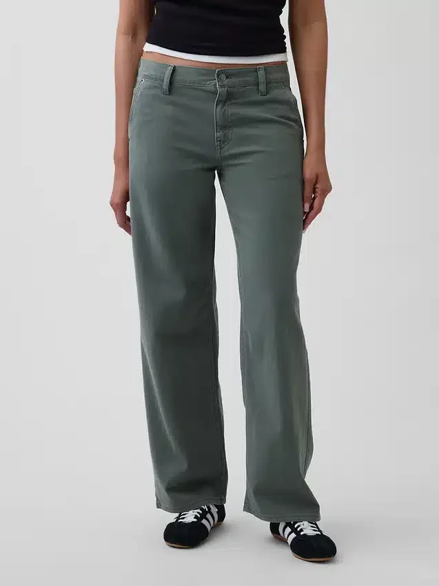 Pantaloni kaki larghi a vita bassa in stile anni '90