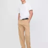 Pantaloni kaki larghi in stile anni '90
