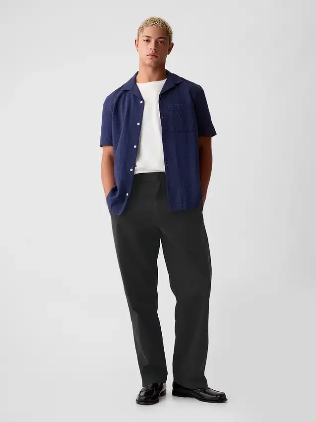 Pantaloni kaki larghi in stile anni '90