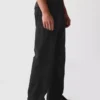Pantaloni kaki larghi in stile anni '90