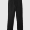 Pantaloni kaki moderni a gamba affusolata