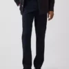 Pantaloni kaki moderni a vestibilità dritta