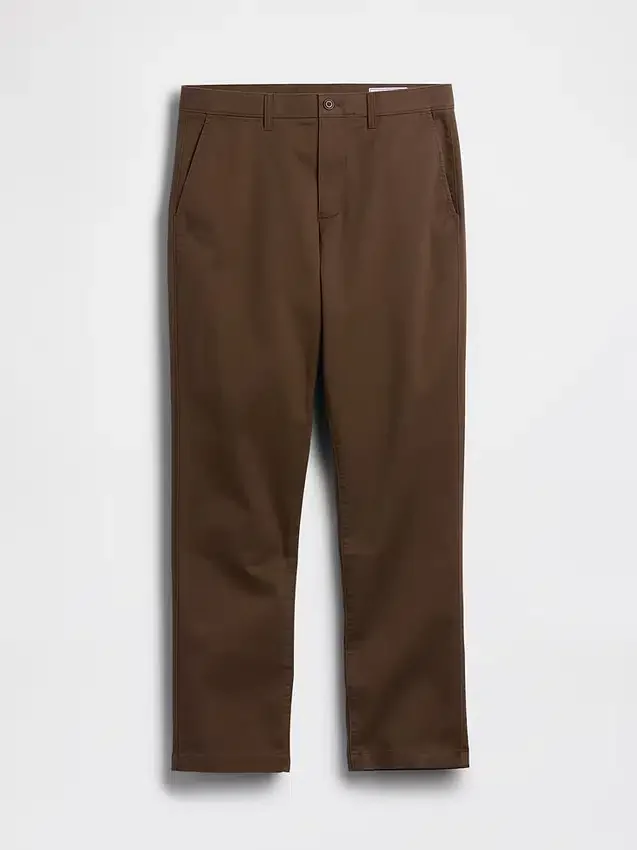 Pantaloni kaki moderni a vestibilità dritta