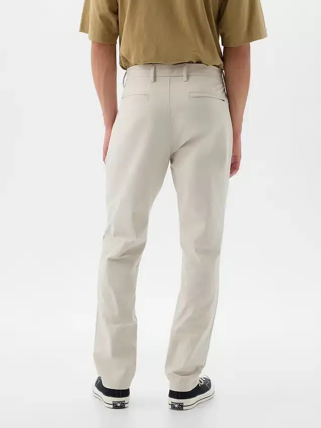 Pantaloni kaki slim ibridi