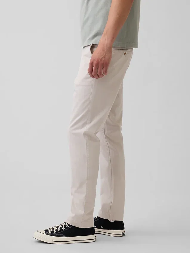 Pantaloni kaki slim moderni