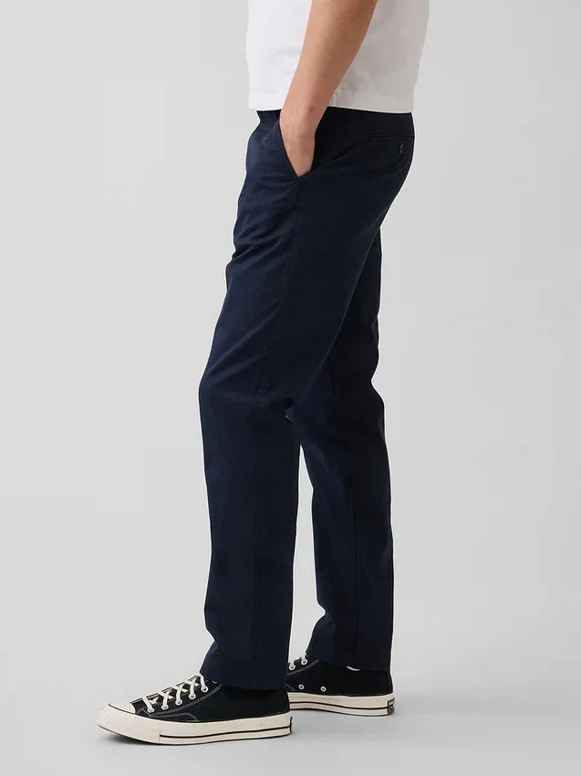 Pantaloni kaki slim moderni
