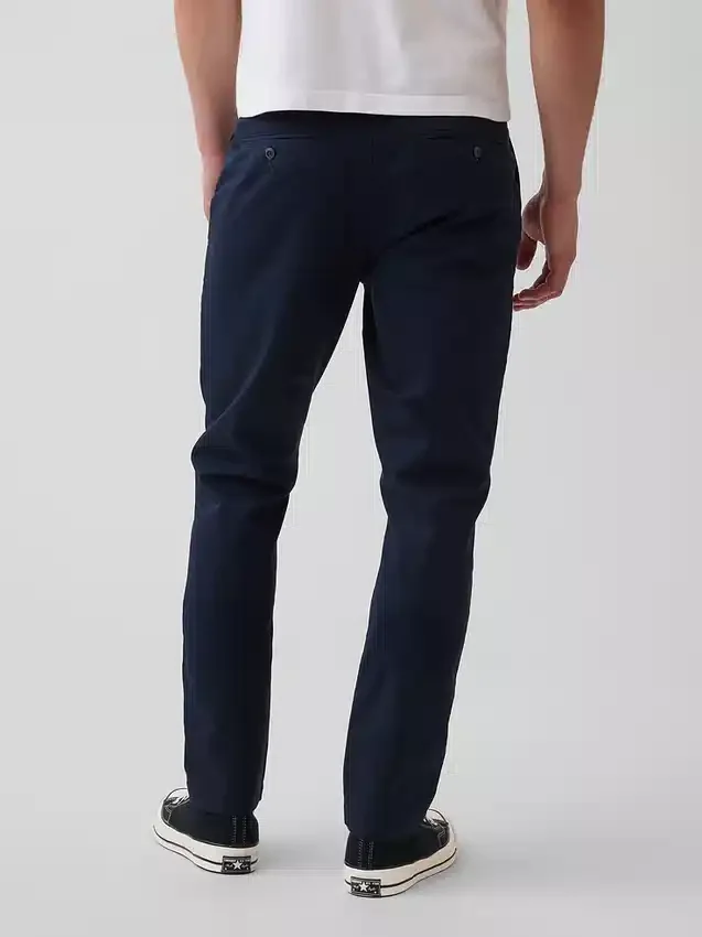 Pantaloni kaki slim moderni