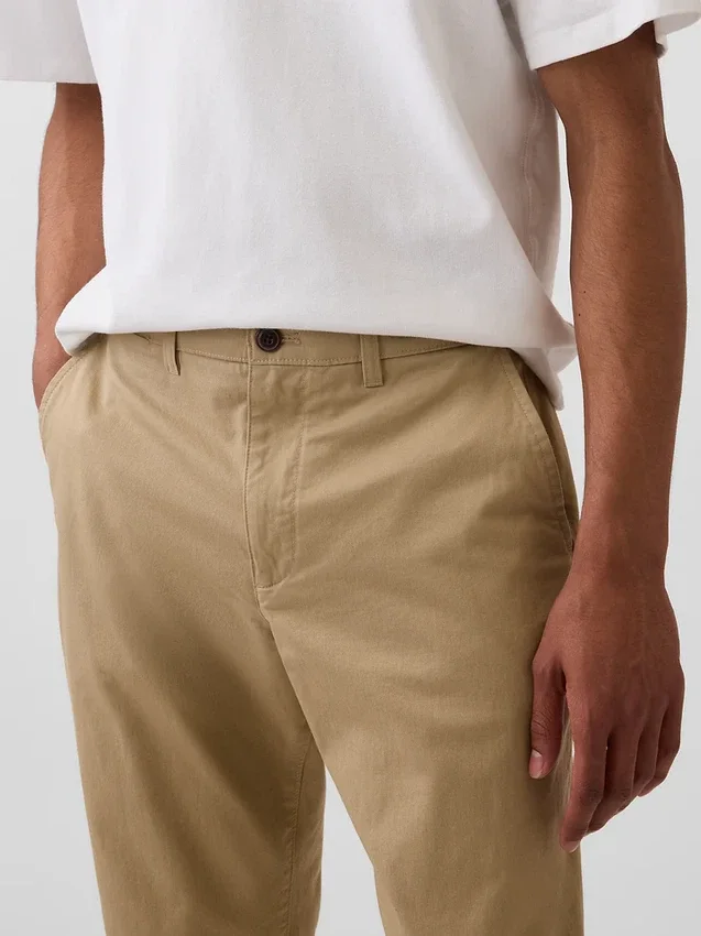 Pantaloni kaki slim moderni