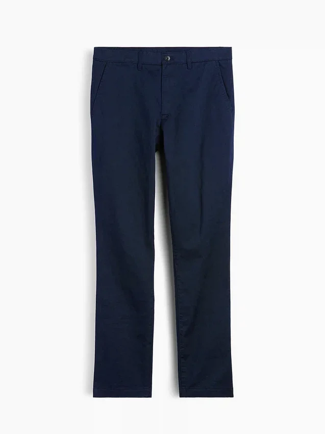 Pantaloni kaki slim moderni