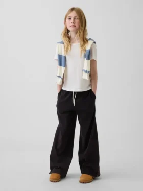 Pantaloni larghi dal taglio comodo per bambini