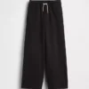Pantaloni larghi dal taglio comodo per bambini