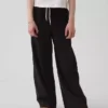 Pantaloni larghi dal taglio comodo per bambini