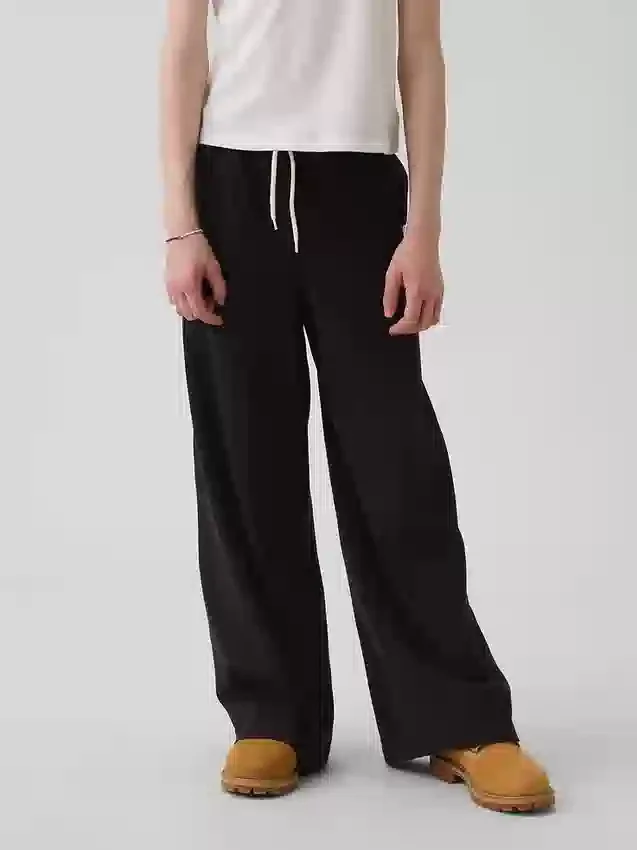 Pantaloni larghi dal taglio comodo per bambini