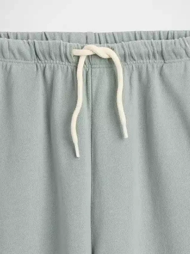 Pantaloni larghi dal taglio comodo per bambini