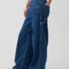 Pantaloni larghi in denim ultrasoft a vita media