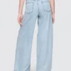 Pantaloni larghi in denim ultrasoft a vita media