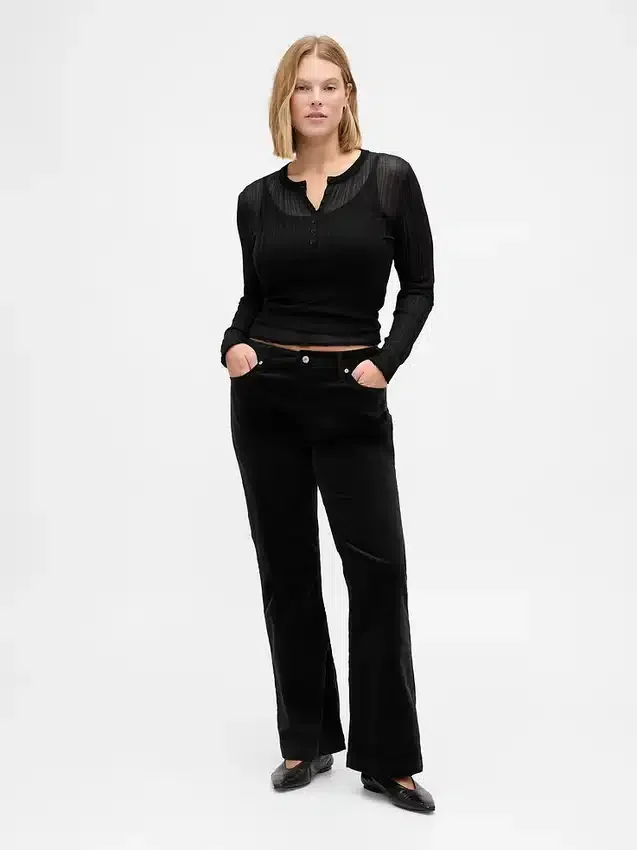 Pantaloni lunghi e slim in velluto a coste a vita bassa