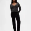Pantaloni slim dritti in velluto a vita bassa in stile anni ’90