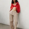 Pantaloni utility a gamba a botte in twill a vita media