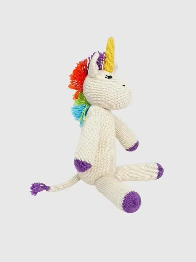 Peluche a forma di unicorno lavorato a maglia
