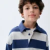 Polo da bambino in tessuto pesante dal taglio morbido