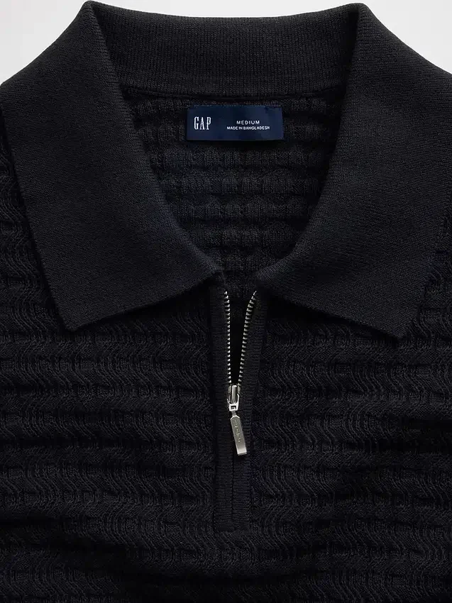 Polo in maglia testurizzata con zip