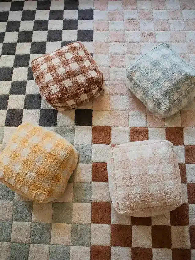 Pouf Vichy di Lorena Canals