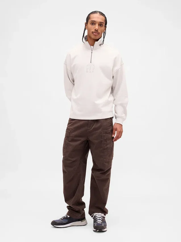 Pullover oversize pesante con logo e chiusura a un quarto di zip
