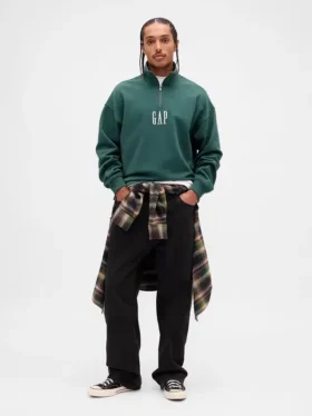 Pullover oversize pesante con logo e chiusura a un quarto di zip