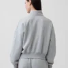Pullover oversize Vintagesoft con mezza zip e scollo a V