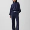 Pullover oversize Vintagesoft con mezza zip e scollo a V