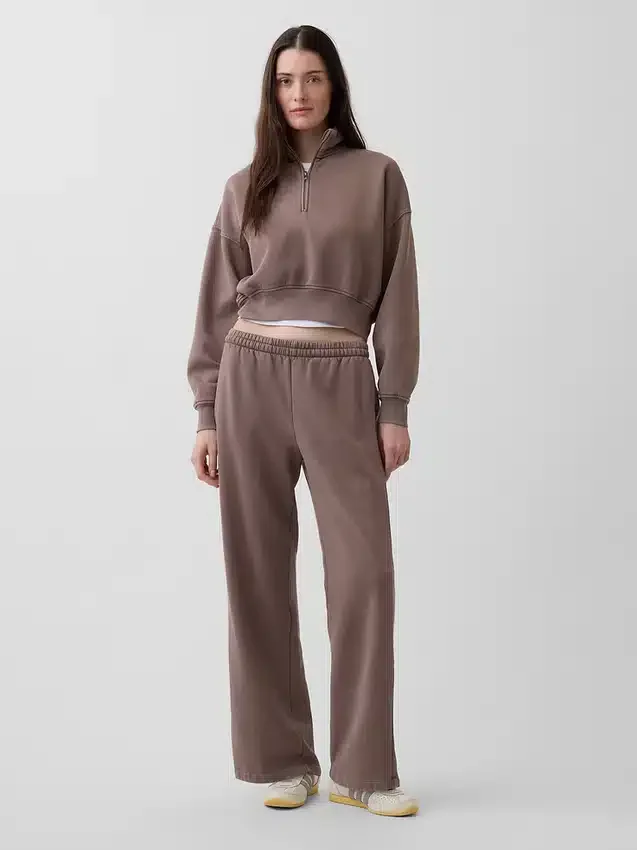 Pullover oversize Vintagesoft con mezza zip e scollo a V