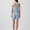 Salopette corta in denim ultra morbido