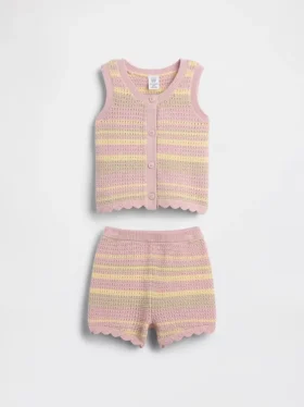 Set con gilet a righe all’uncinetto per neonati