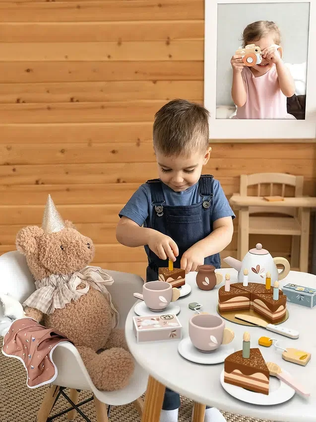 Set da tè di compleanno per bambini piccoli