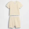 Set di abbigliamento per neonati all’uncinetto