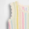 Set per neonati composto da canotta a righe lavorata all’uncinetto e pantaloncini