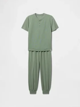 Set pigiama da bambino con pantaloni jogger riciclati