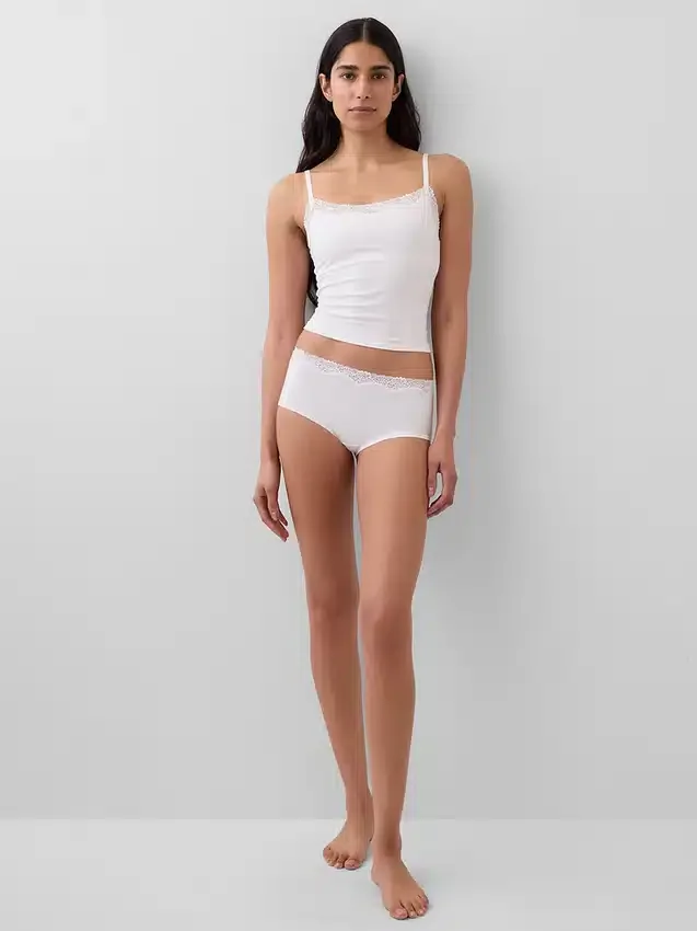 Shorts in cotone biologico elasticizzato con bordi in pizzo
