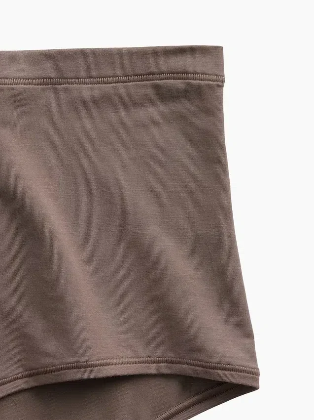 Shorty in modal morbidissimo