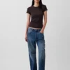 T-shirt a costine moderno