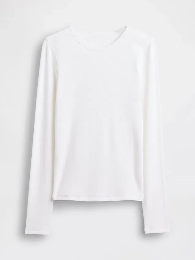 T-shirt a costine moderno
