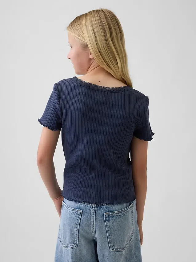 T-shirt a costine pointelle con bottoni sul davanti per bambini