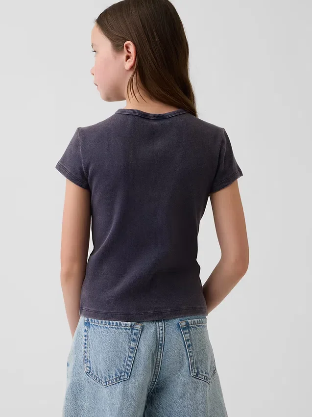 T-shirt a costine ricamata per bambini