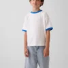 T-shirt blu per bambini con logo dal taglio comodo