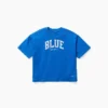 T-shirt blu per bambini con logo dal taglio comodo