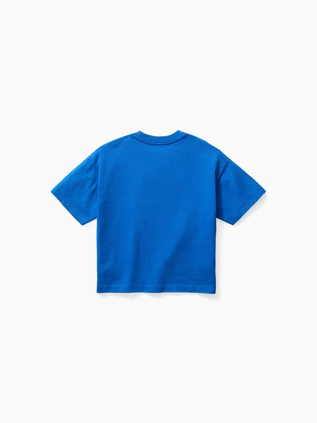 T-shirt blu per bambini con logo dal taglio comodo
