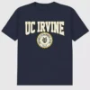 T-shirt con grafica del sigillo universitario dell’Università della California, Irvine